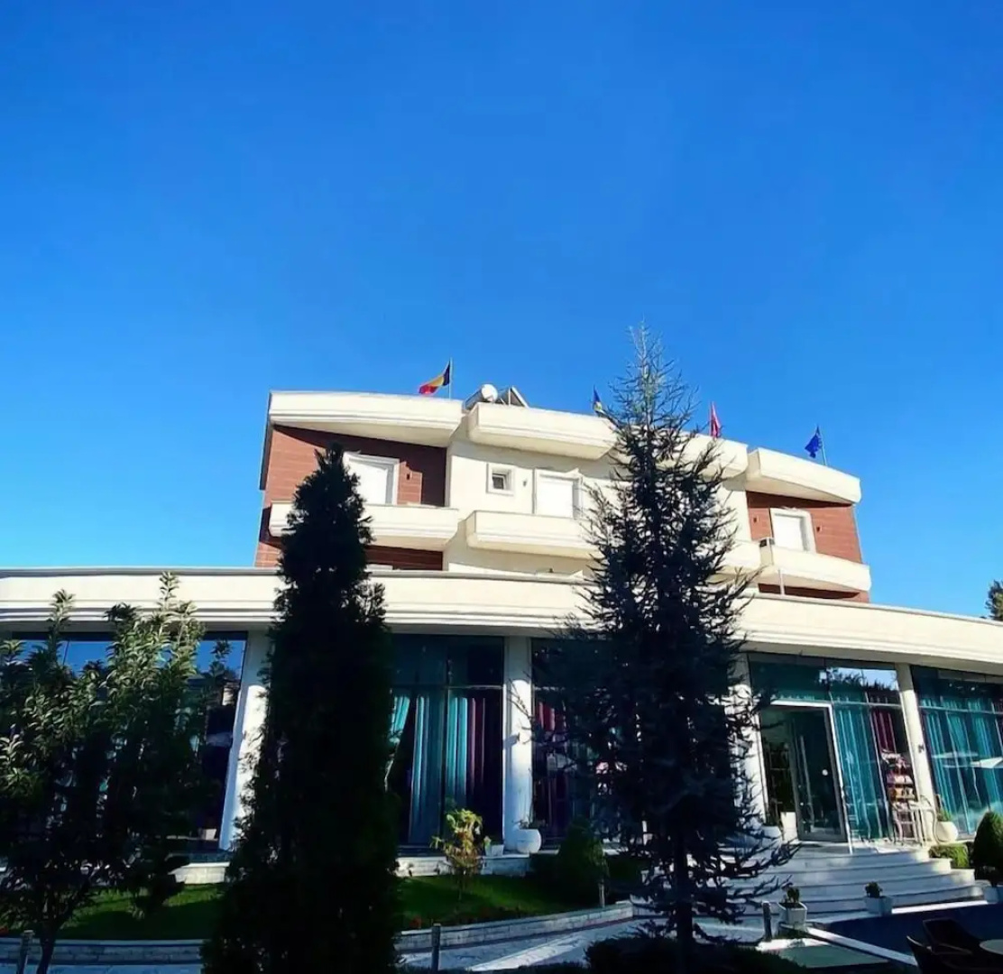 Hotel Red Apple
