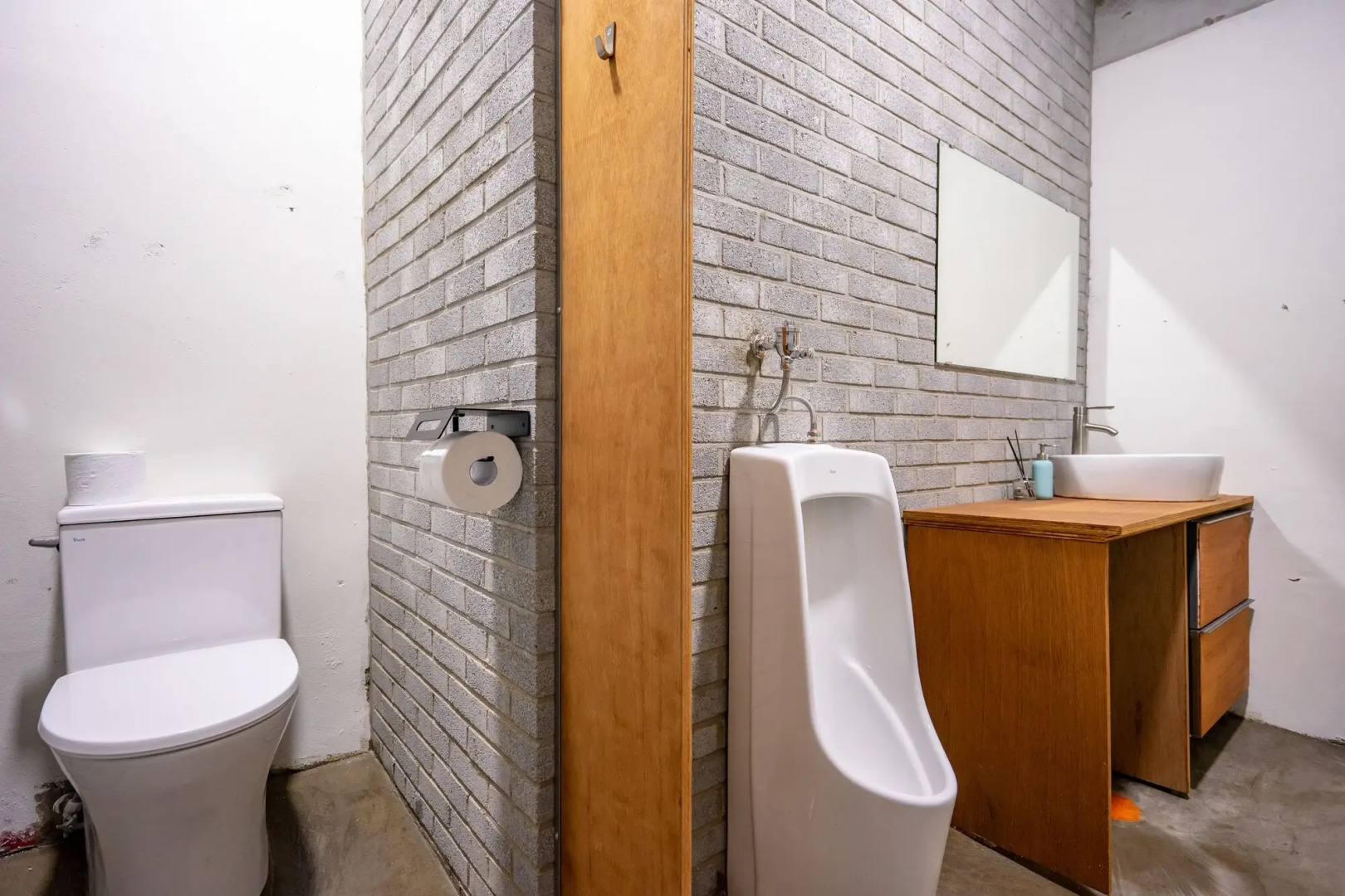 Mireuk Mireuk Beer Hostel