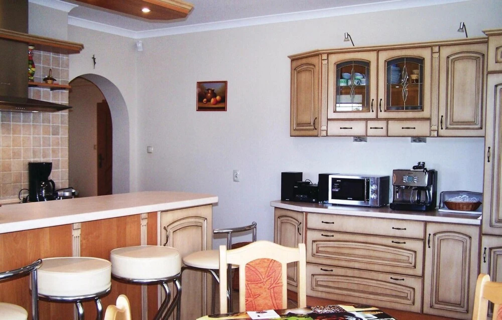 Amazing Home in Rowy With 4 Bedrooms