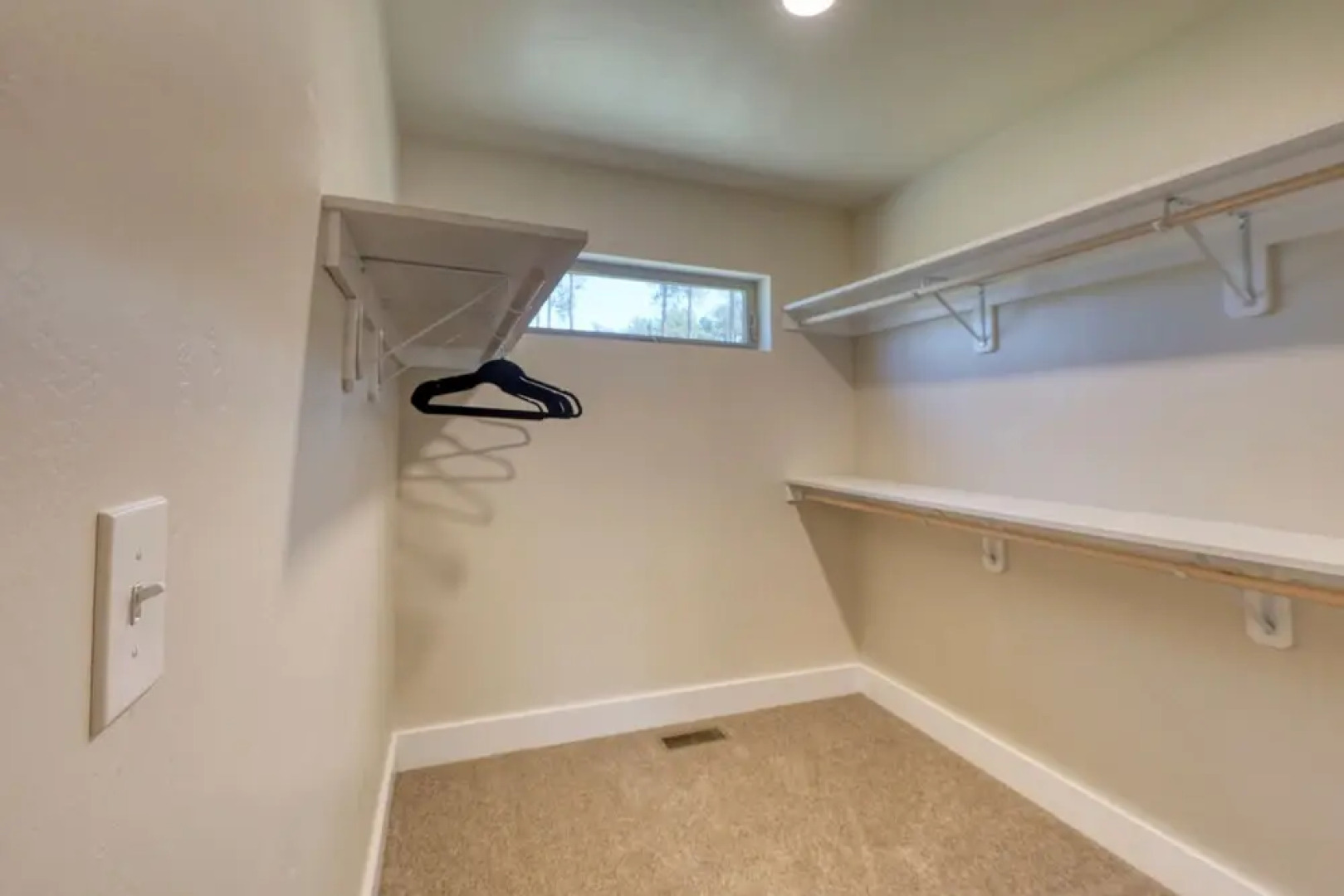 Saddle Up For Luxury - 15 Minutes to Mt Rushmore