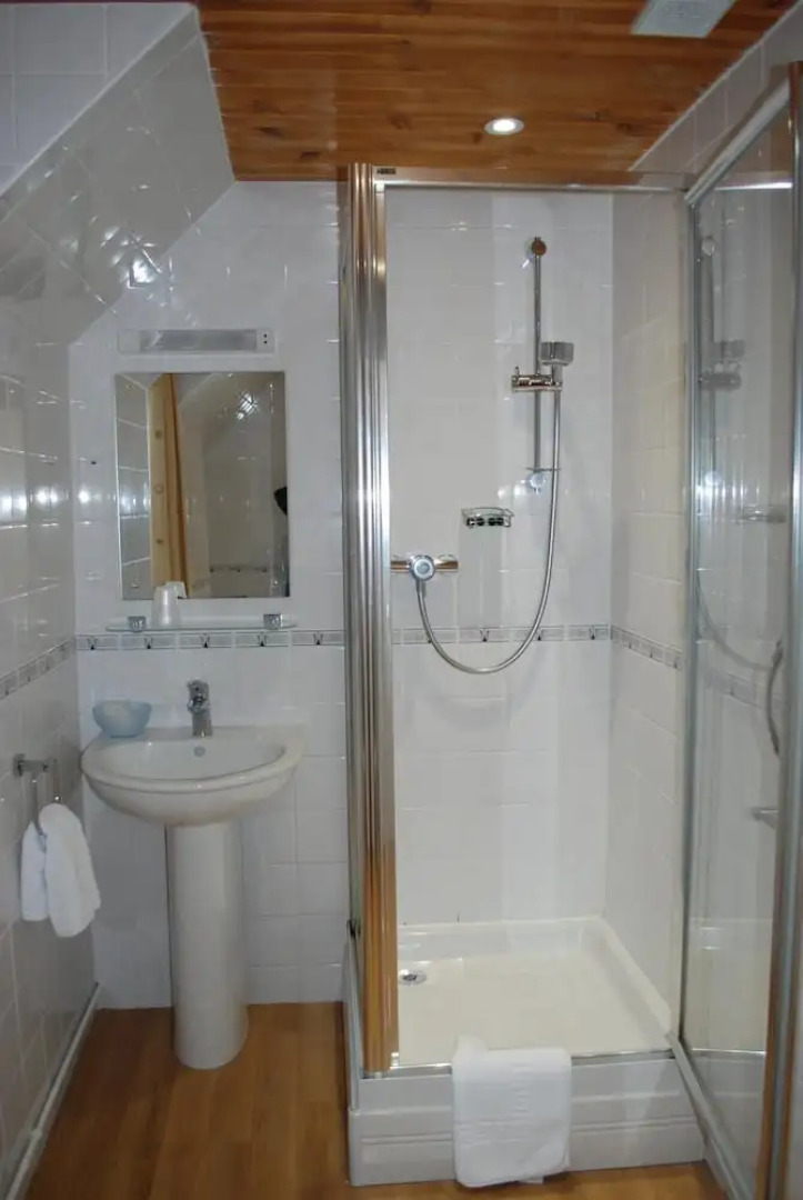 The Lauderdale Hotel