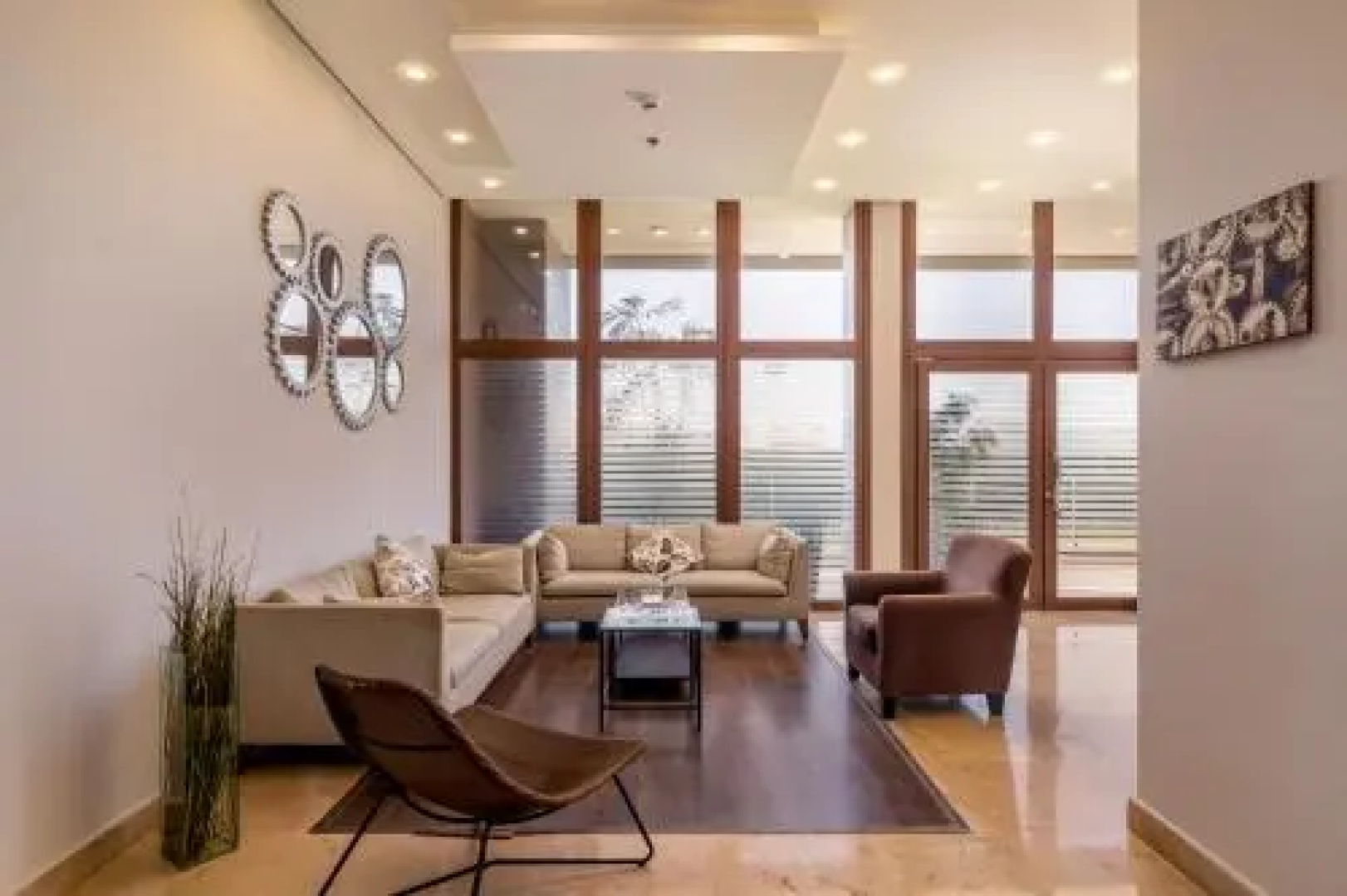 Dhara Residence E2 Lodge Hotel