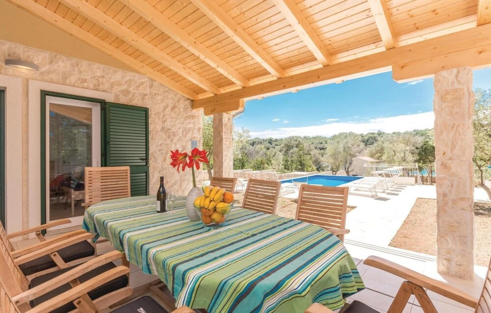 Nice Home in Verunic With Outdoor Swimming Pool, Wifi and 5 Bedrooms