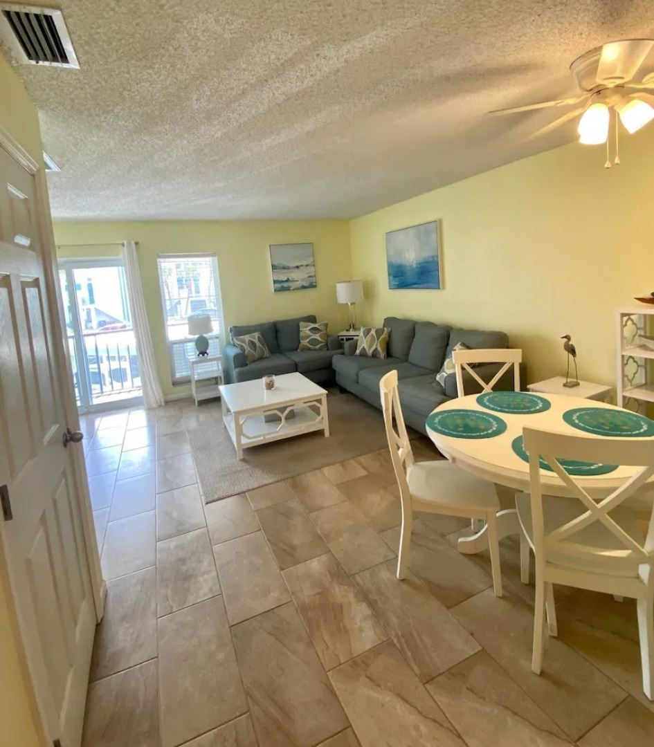 Madeira Beach 2 Bedroom, 1 Bath 230