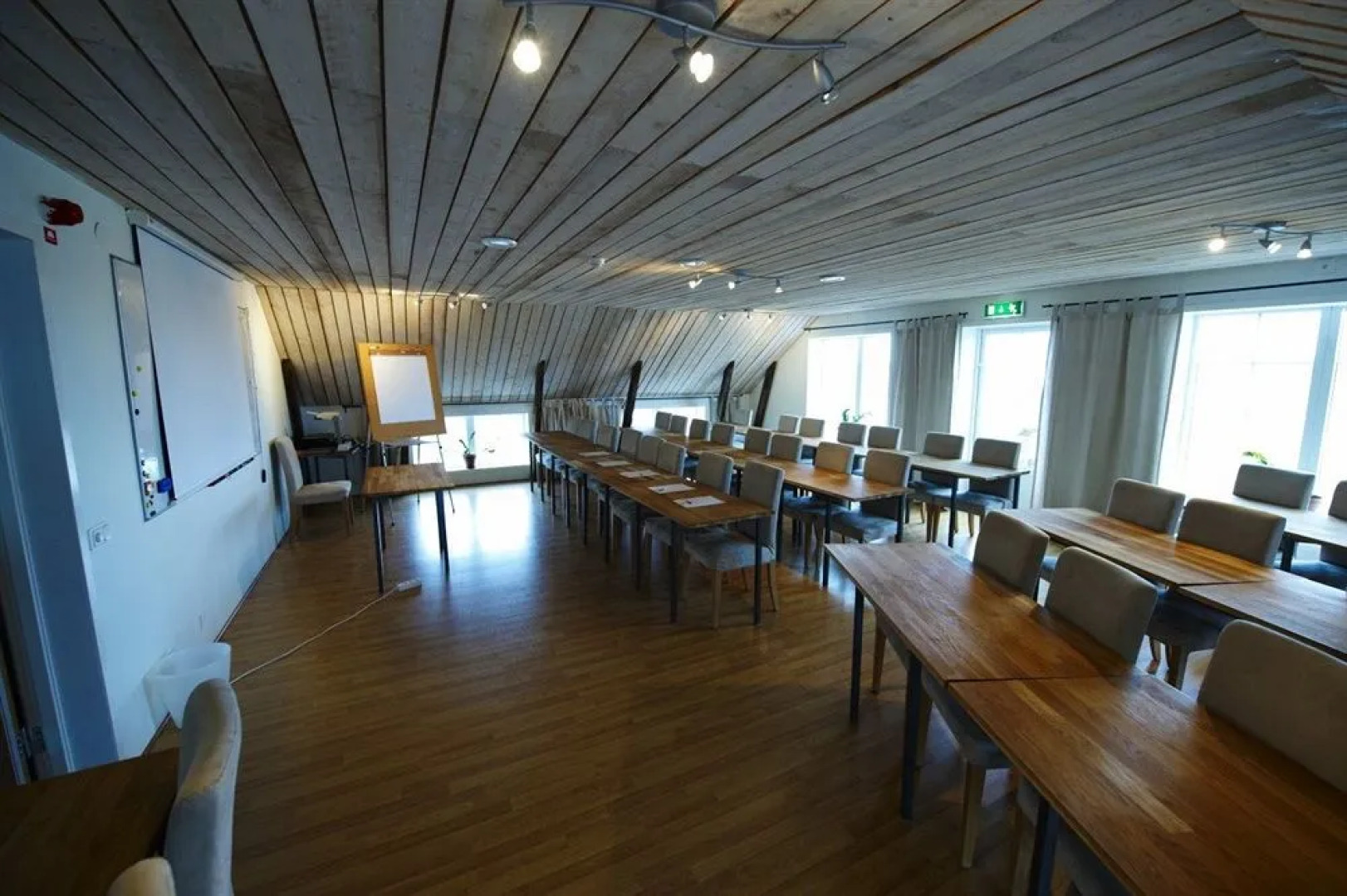 Lanthotell Lögnäs Gård