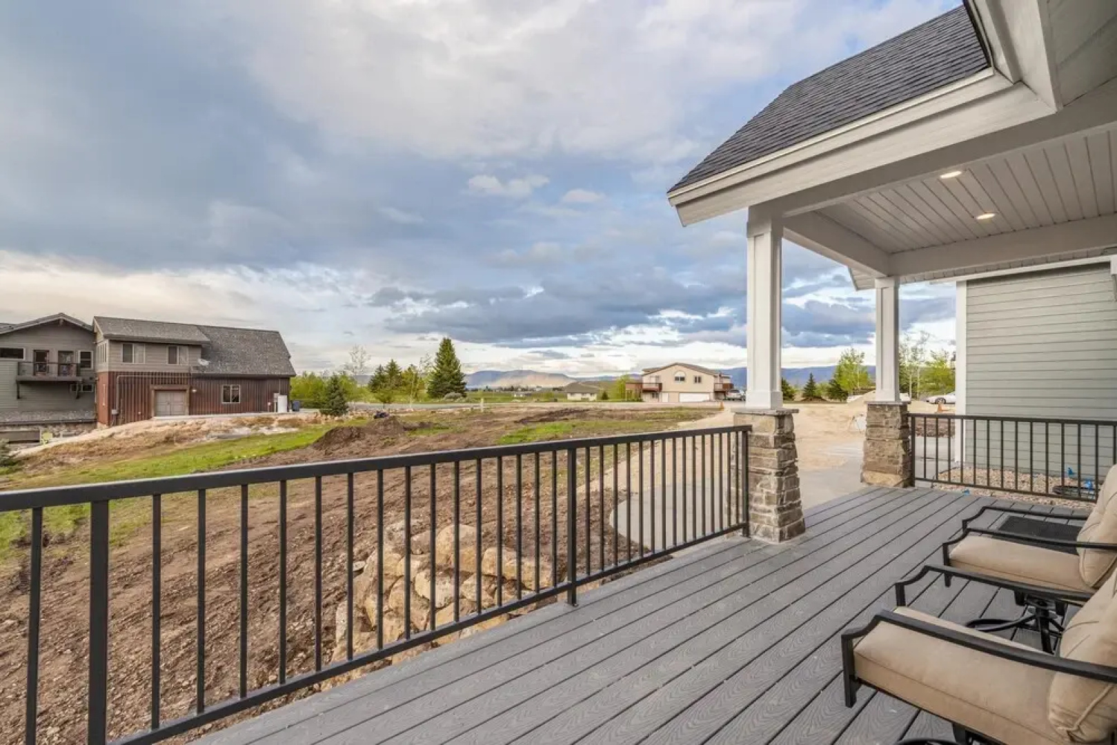 Beautiful Parade Home Overlooking Bear Lake Golf Course and Bear Lake - Sleep 34