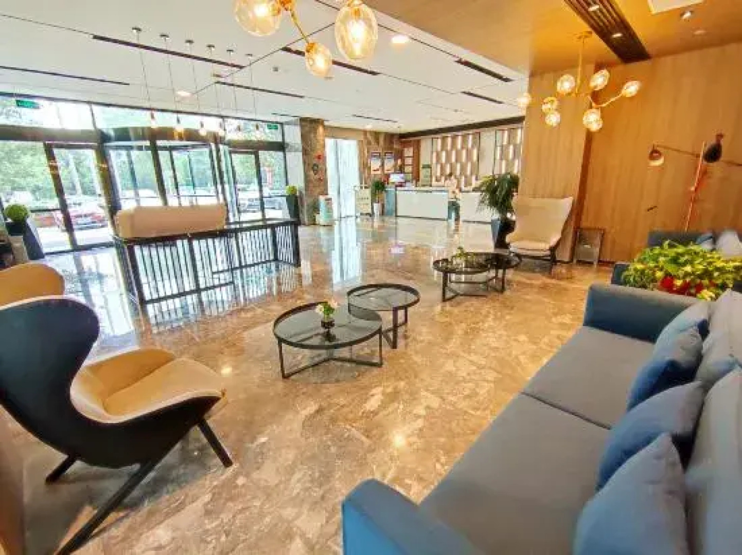 Echarm Hotel (Sihong Wutaishan Bridge)