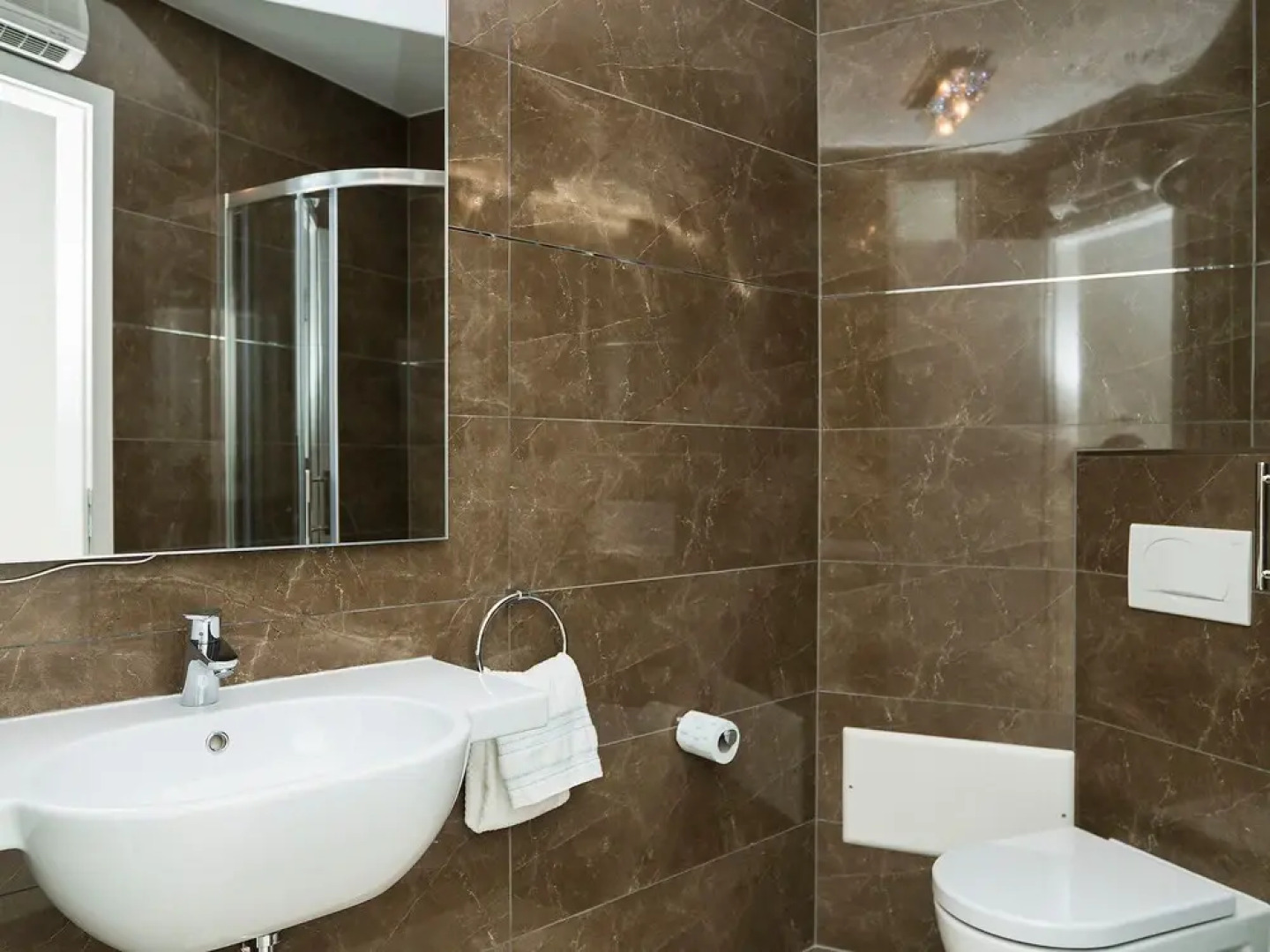 Sv Ivan 2 Kri ine in Kri ine