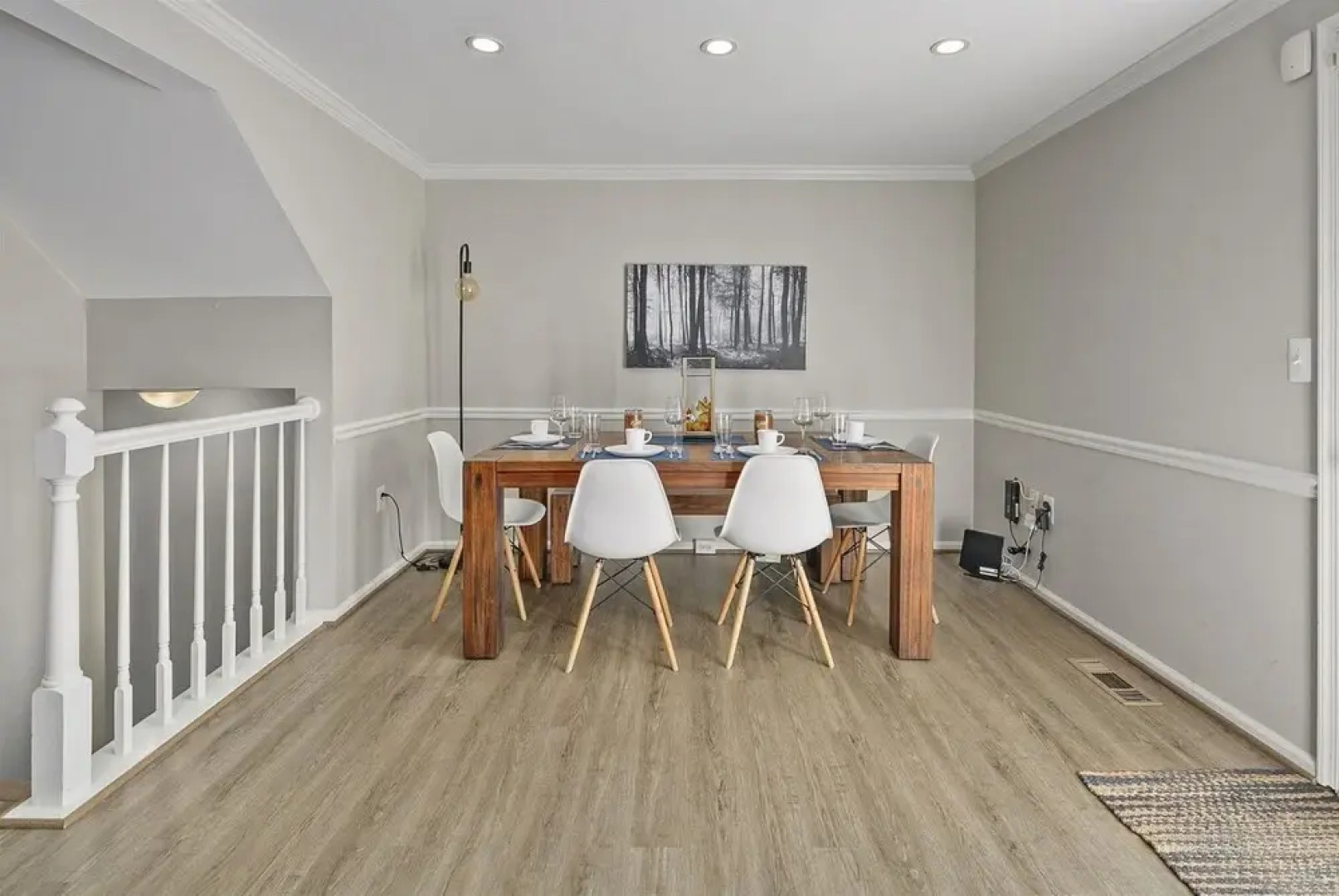 Top Rated Townhome - Largest Corner Unit With Patio, Deck, Basement, and new Luxury Mattresses! Self Checkin. Super Host Support!