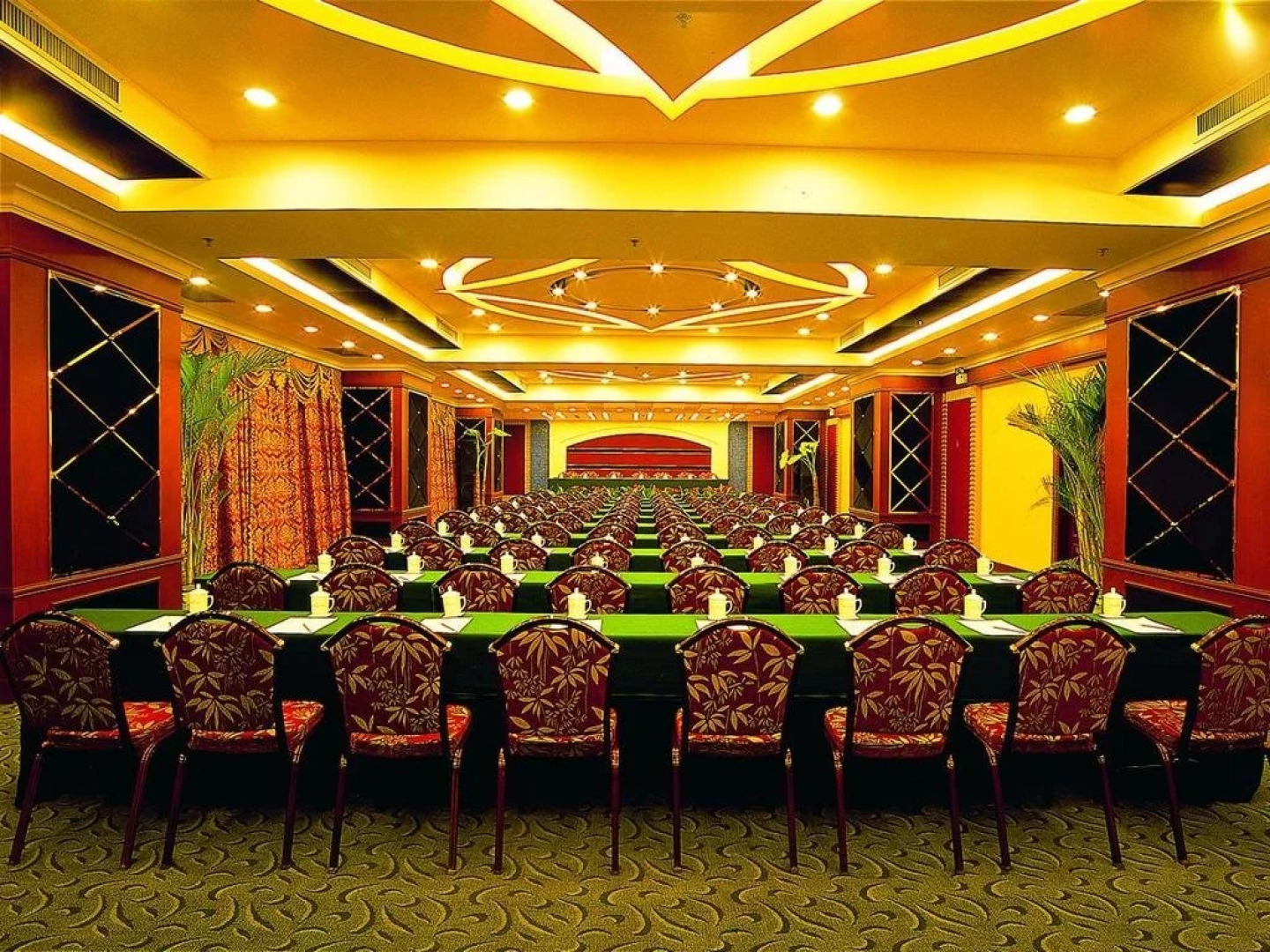 Zhongzhou International Hotel