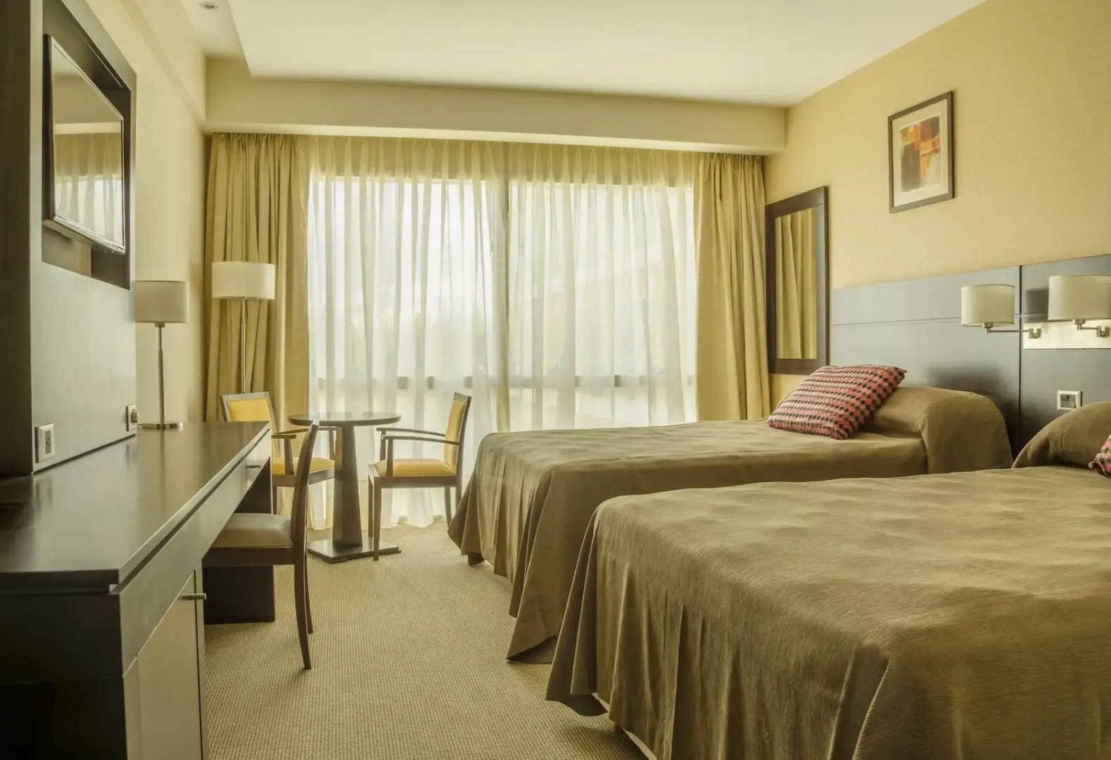 Howard Johnson by Wyndham Neuquen