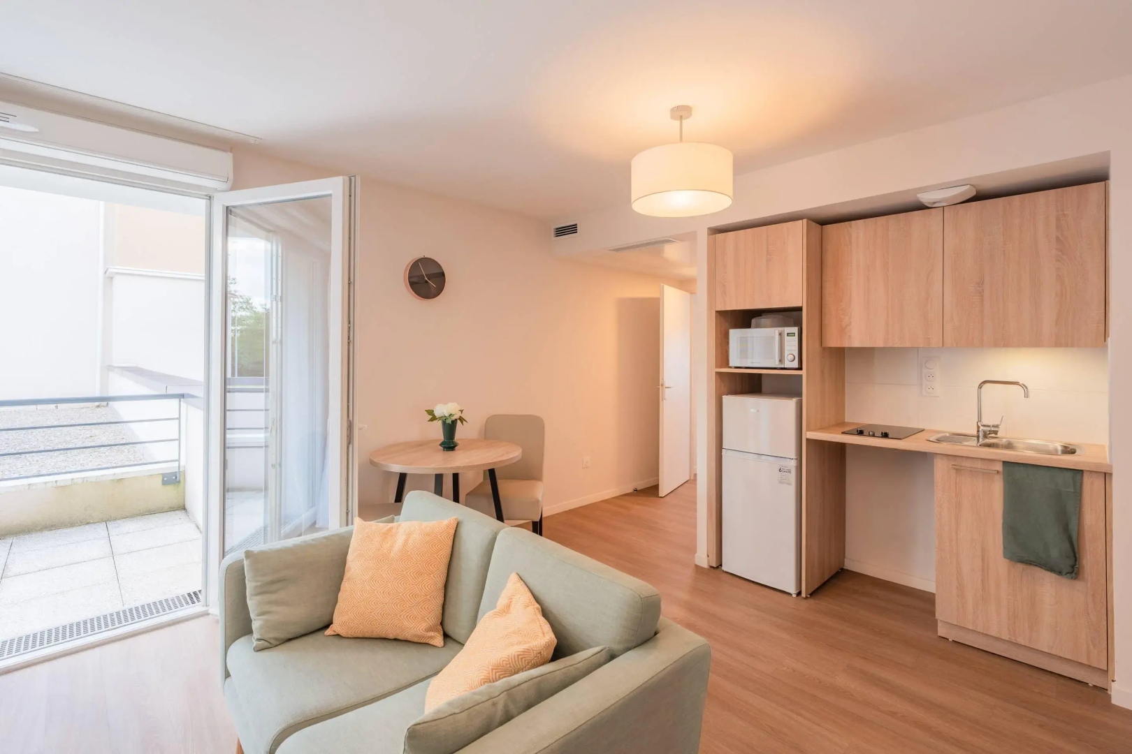 Quality Suites Moissy-Cramayel