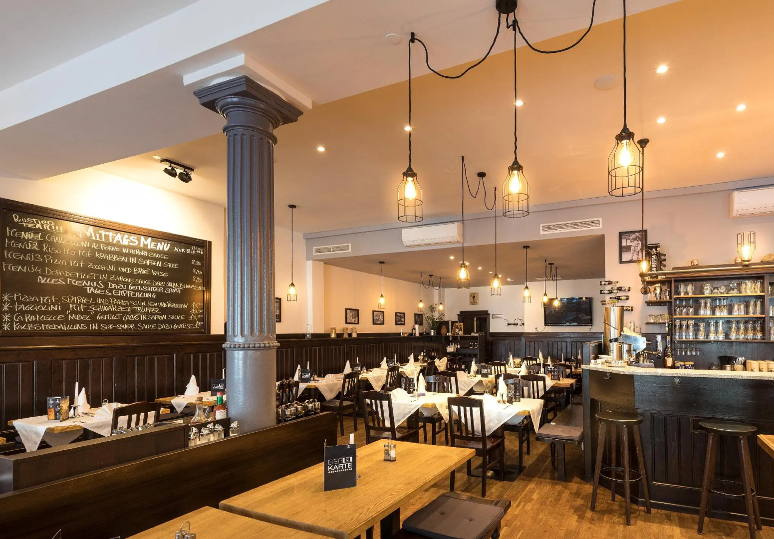 Downtown Vi Vadi Hotel