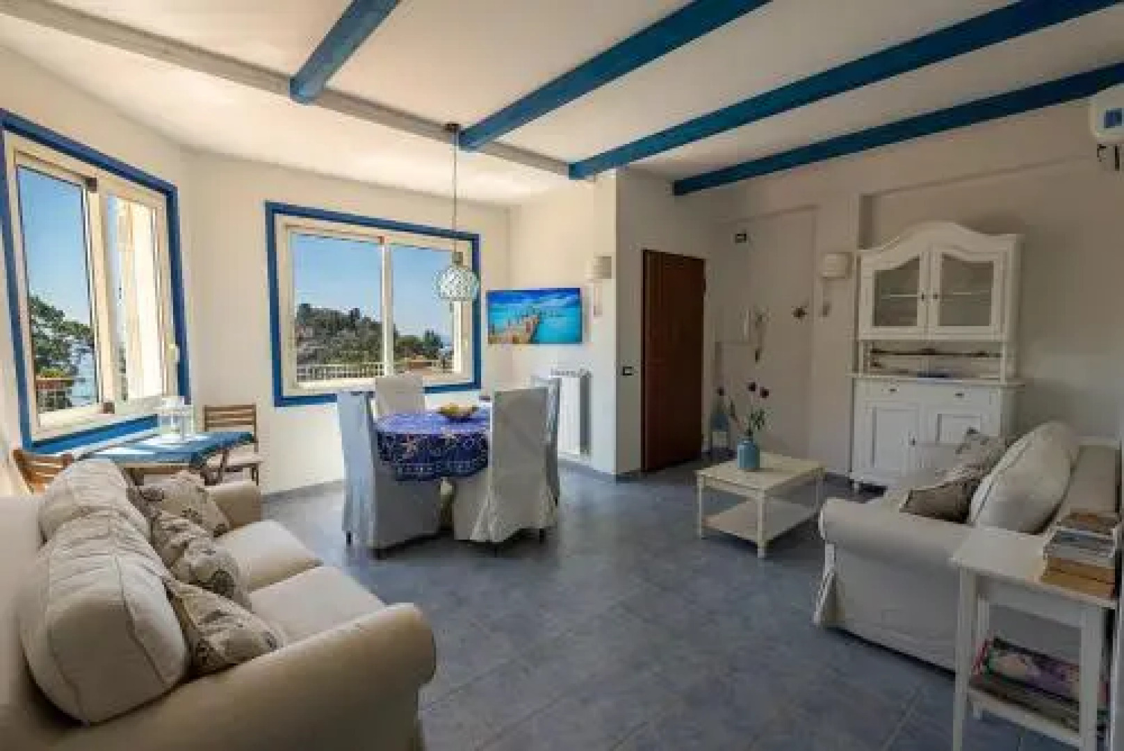 Taormina Isola Bella Apartment - Taormina Holidays