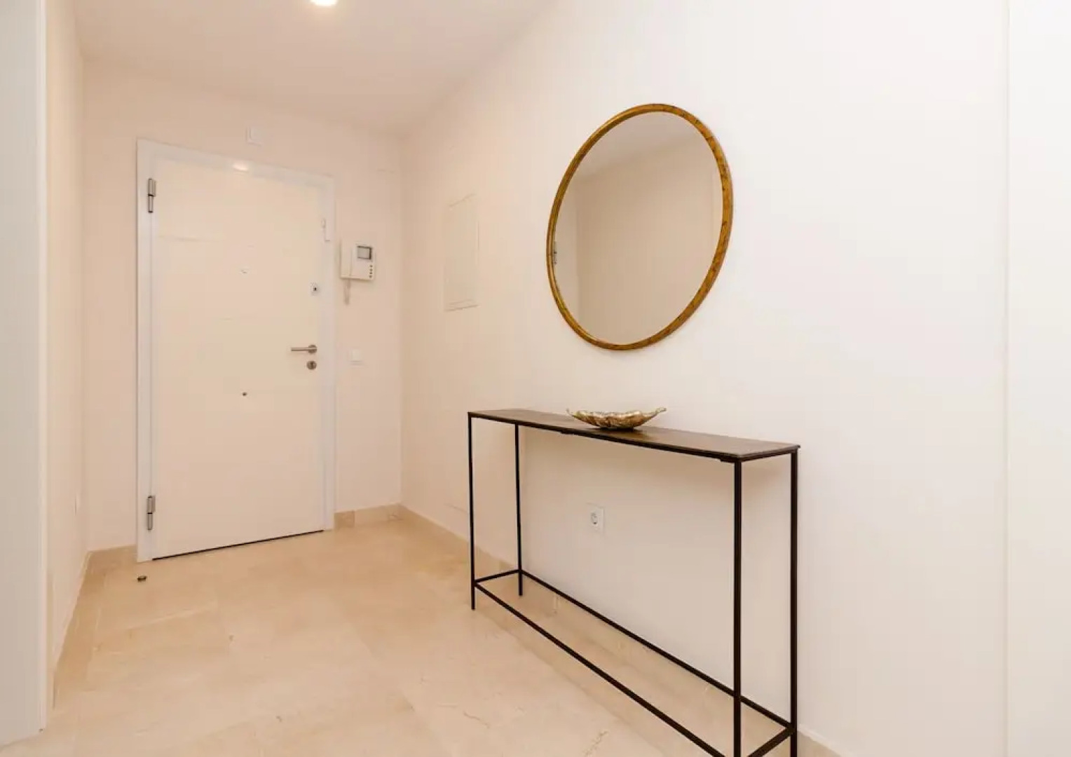 Flamingos Holiday Haven Canovas Apartment