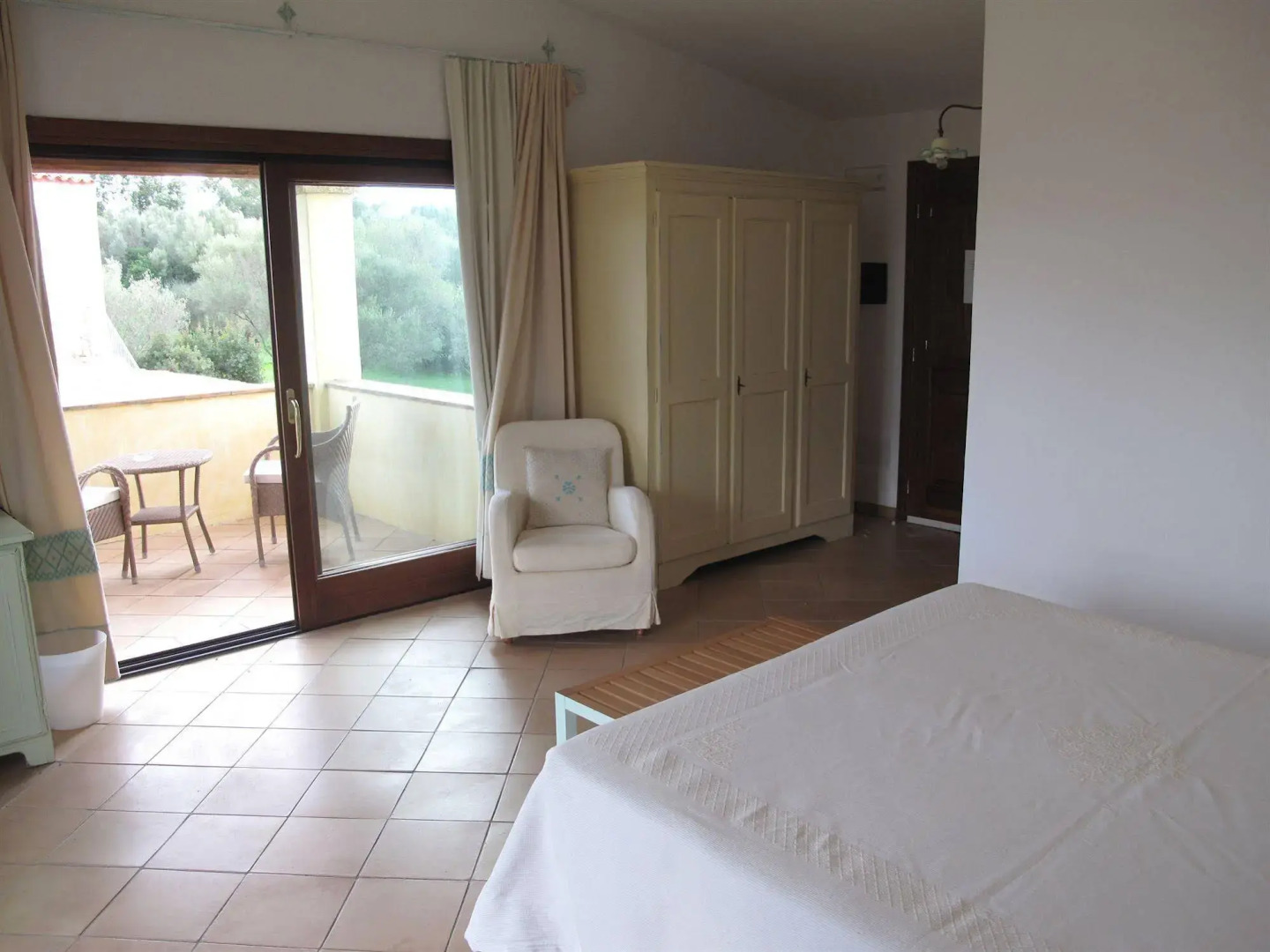 Jaddhu Country Resort