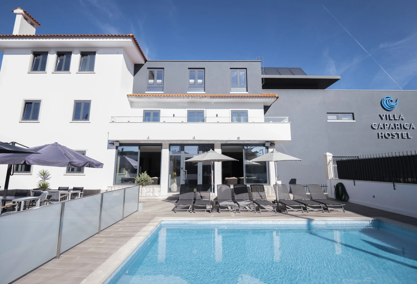 Villa Caparica Hostel