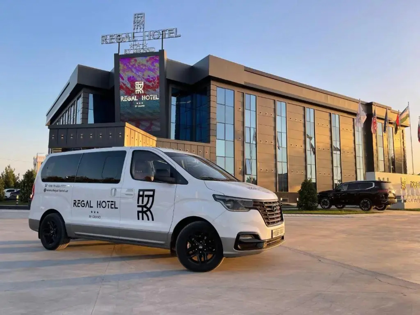 Regal Hotel by Grand