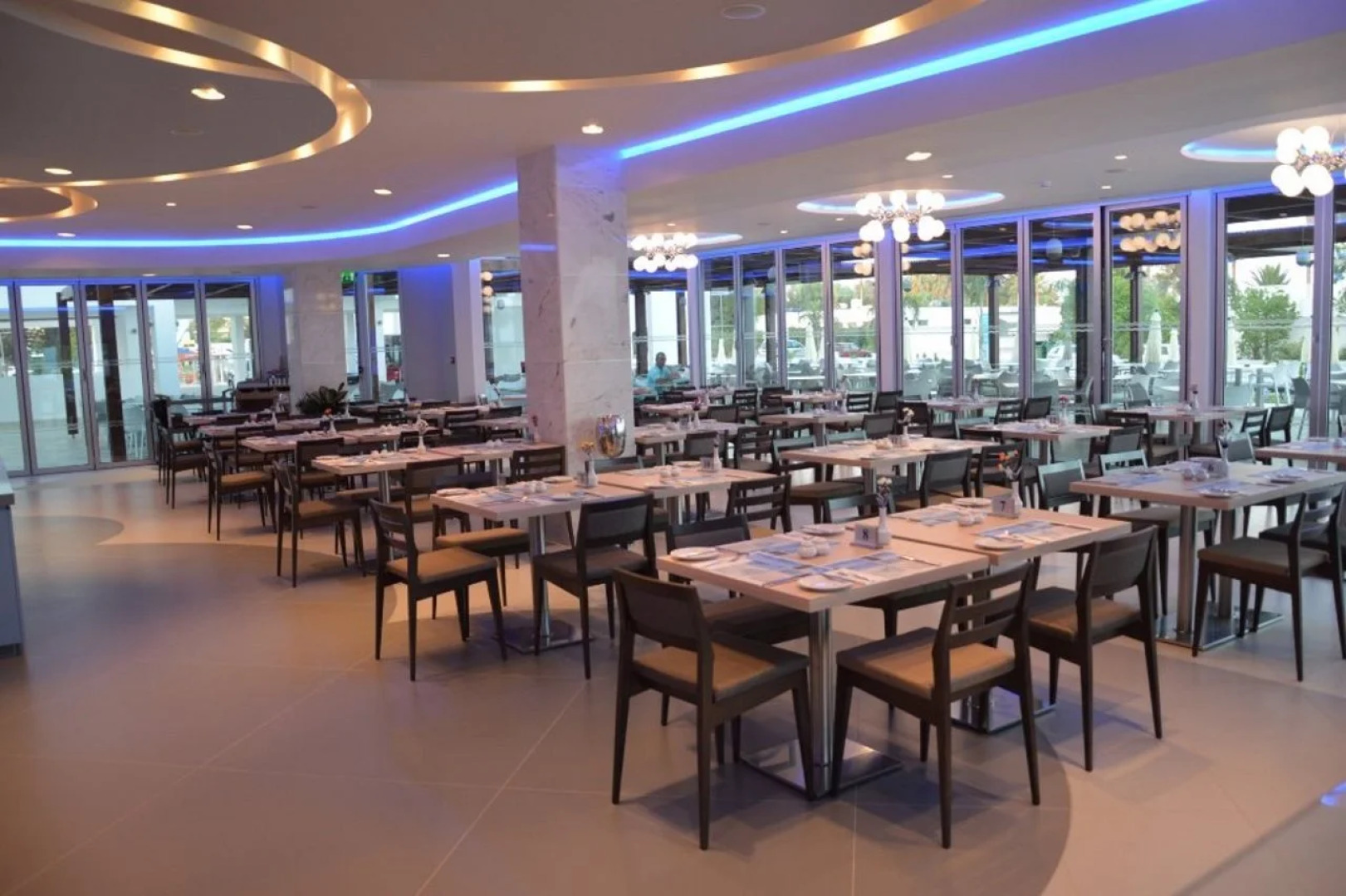 Vassos Nissi Plage Hotel & Spa