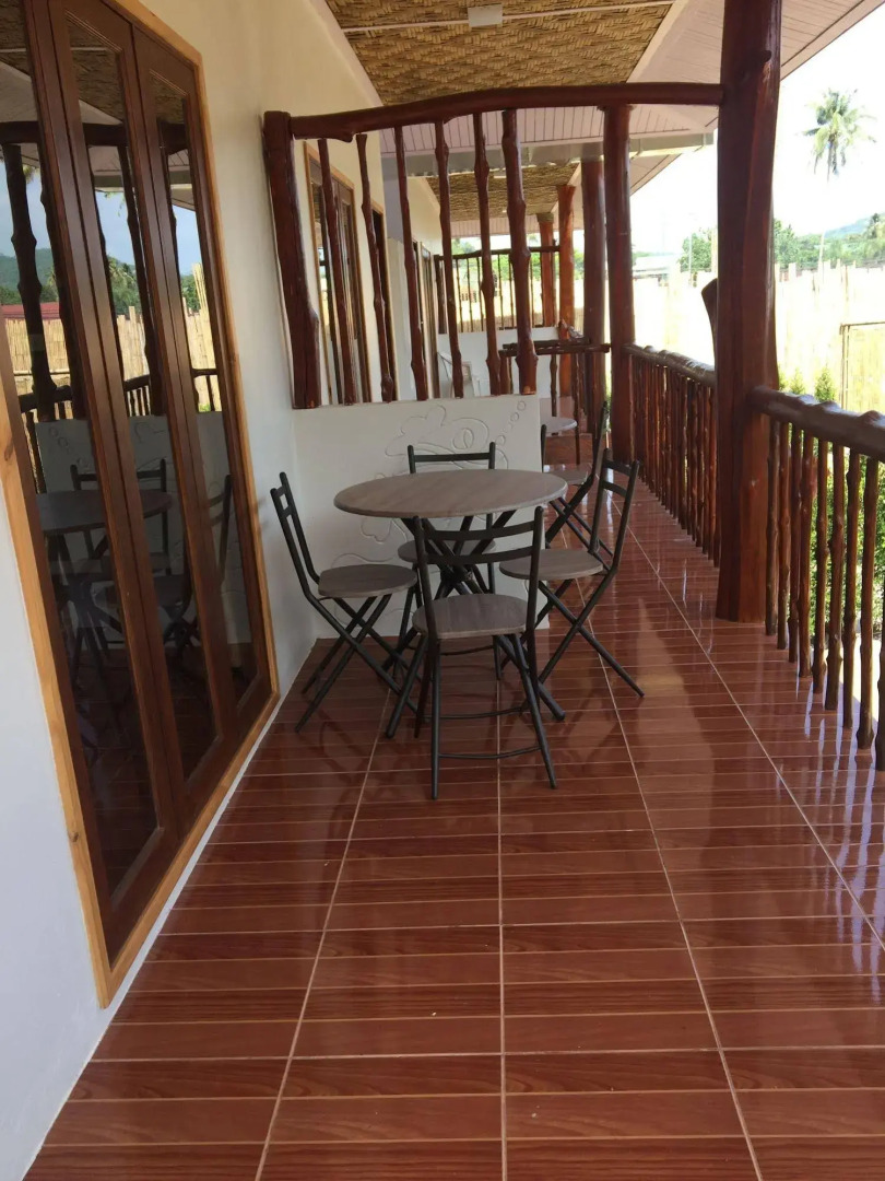 Phi Phi Nice Beach Resort