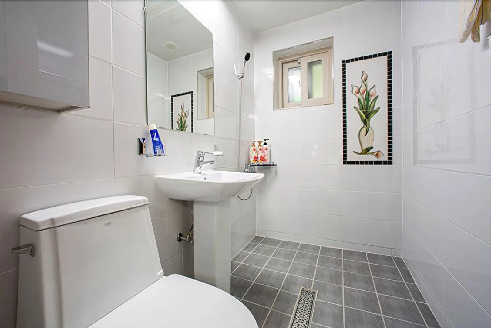 Jeongseon Firefly Light Clay Pension