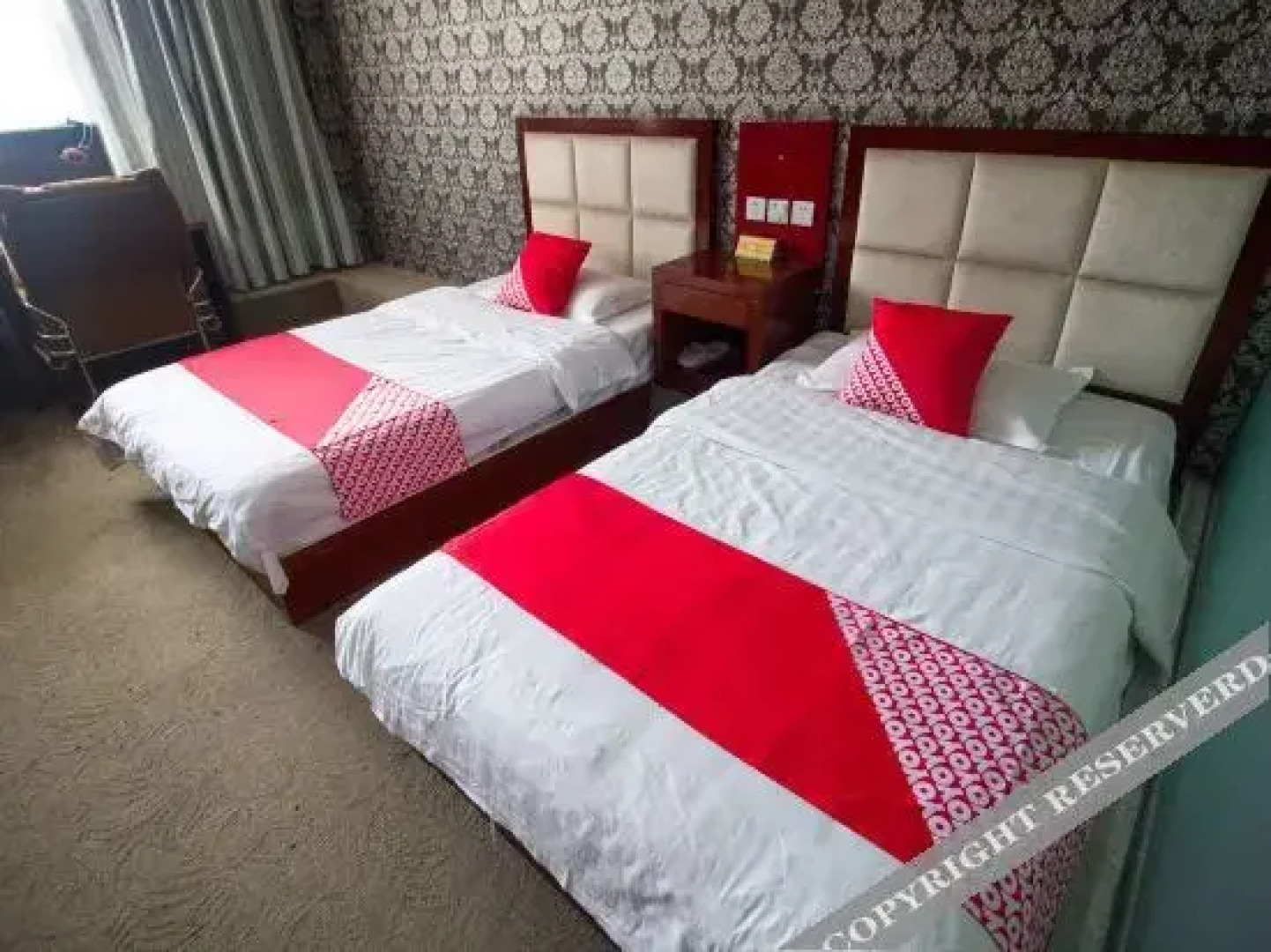 OYO锡林浩特局氣网络宾馆