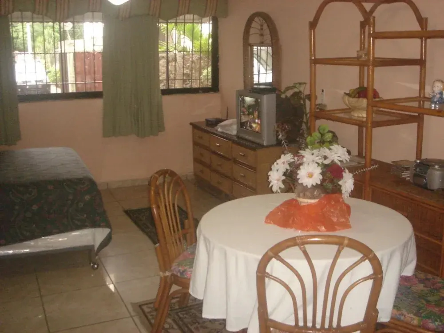 Dre Broeders rent apartments Juan Dolio
