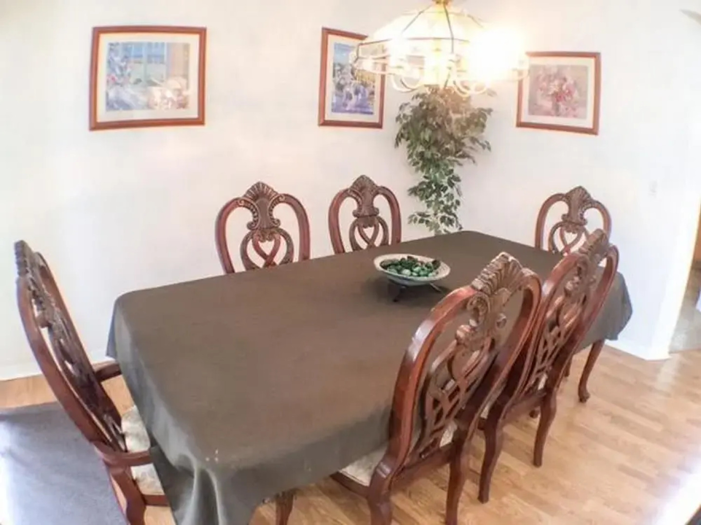 Mallory 2268 Apartment 4 Bedroom