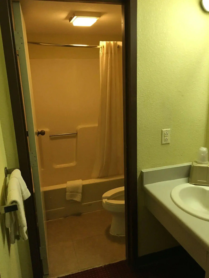 Executive Inn Pine Bluff