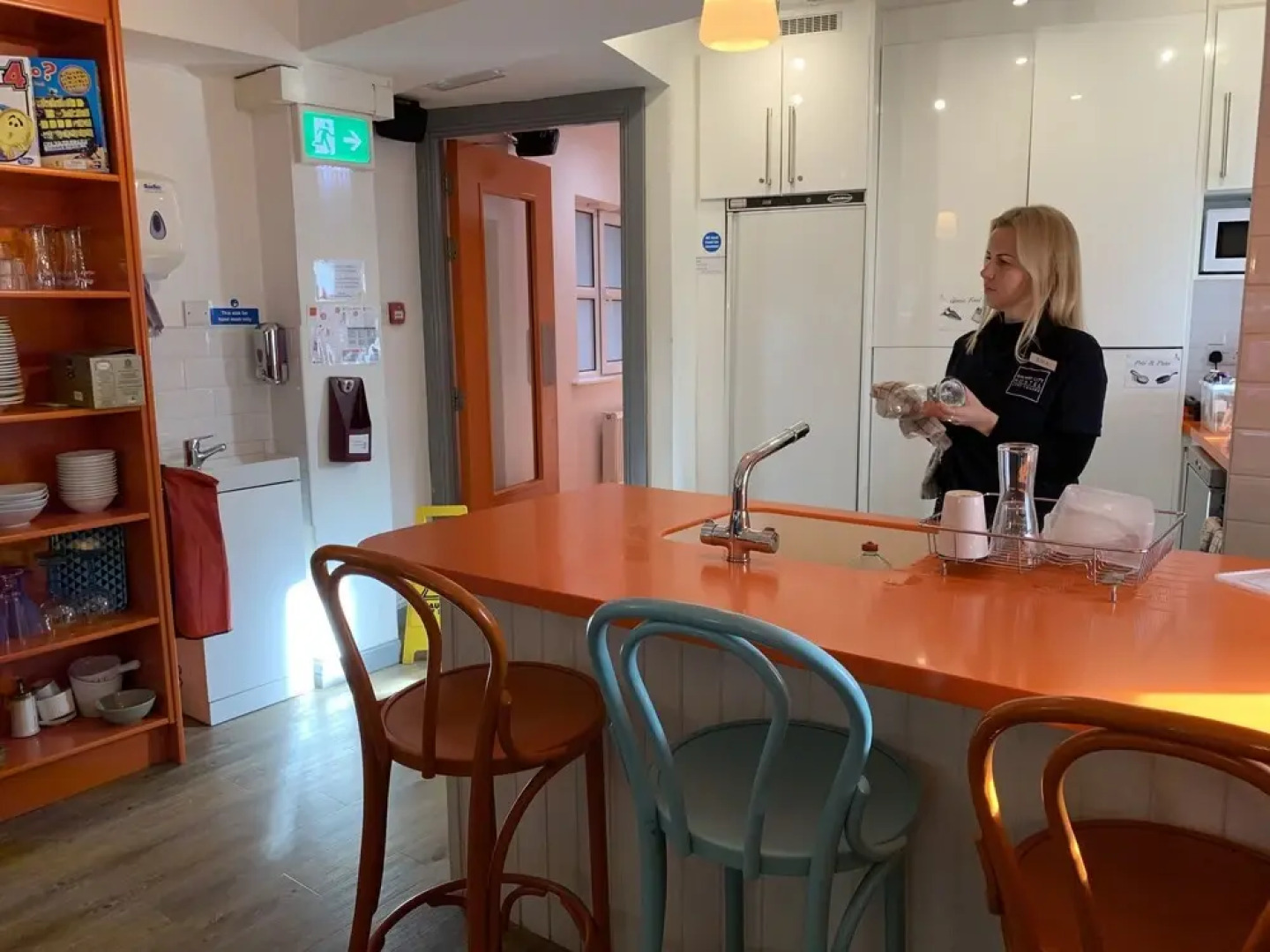 Galway City Hostel & Bar