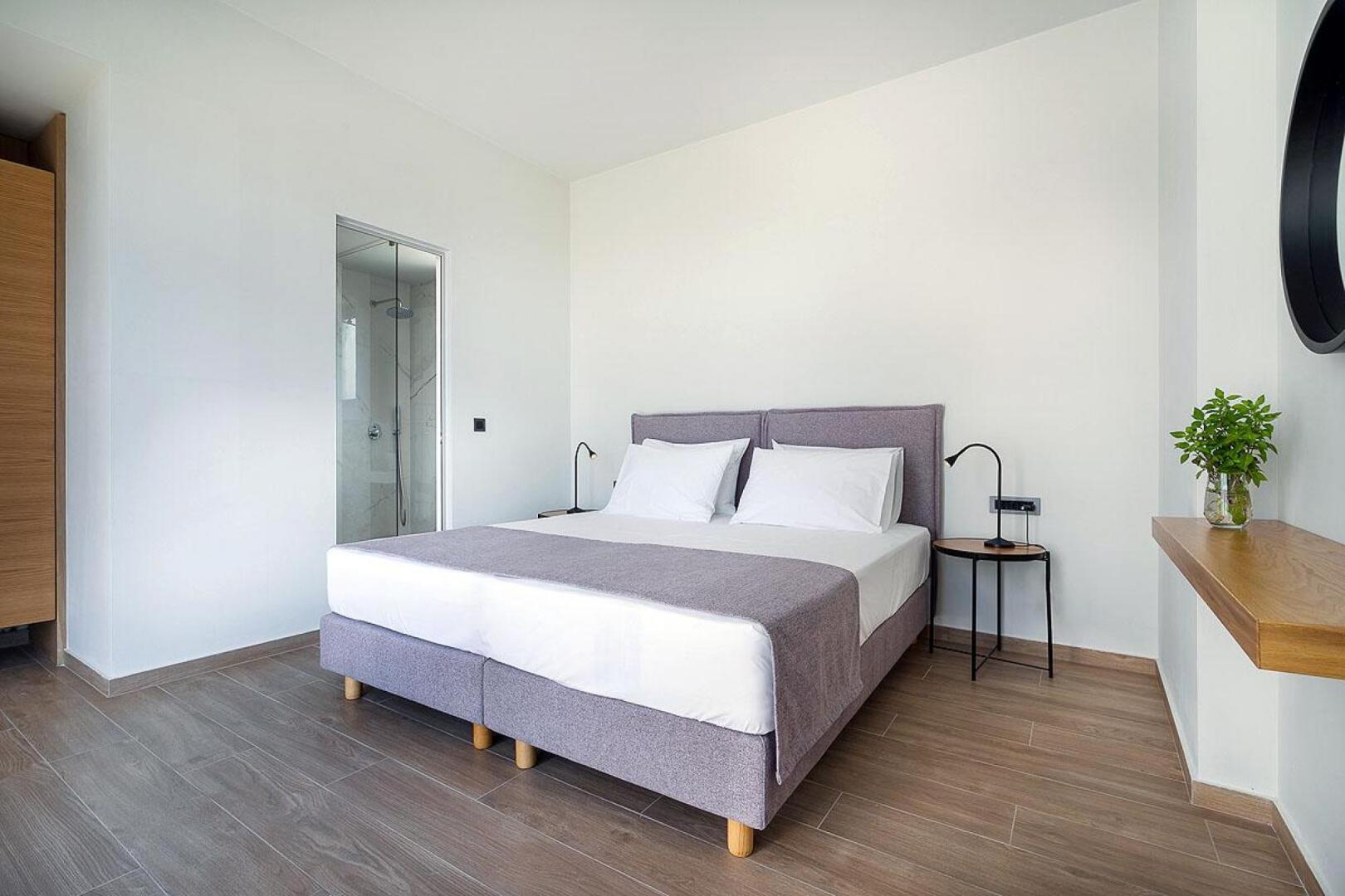 Sea View 4 Bedroom Villa With a Heated Pool