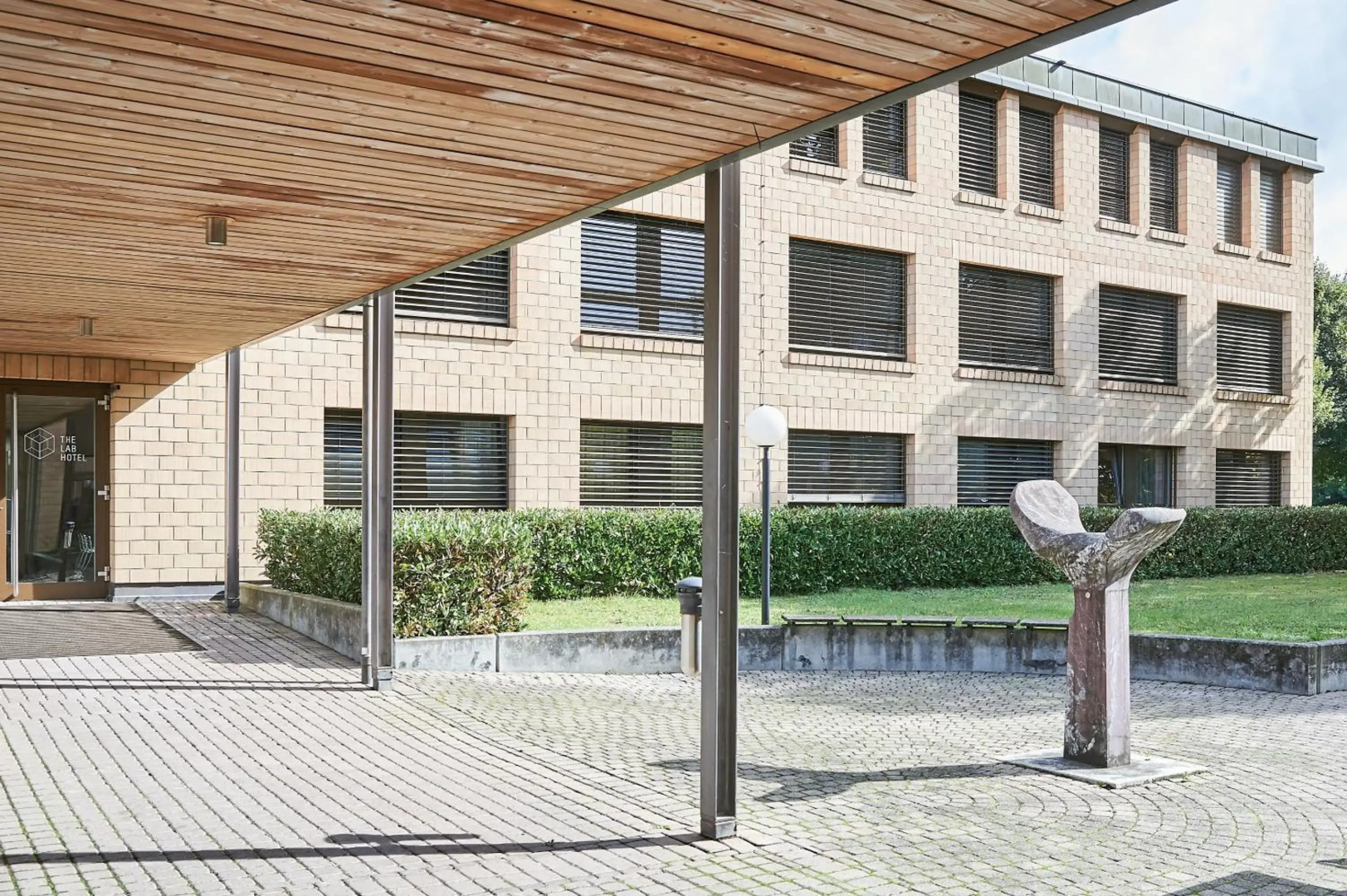 The Lab Hotel & Apartments