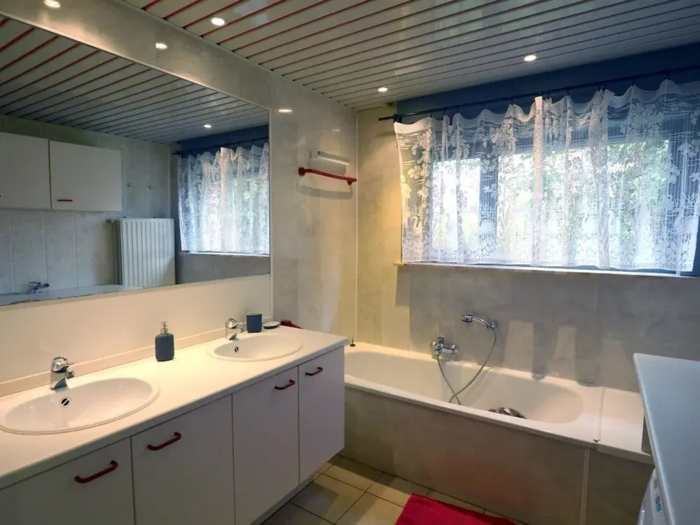 West Flanders Vacation Home