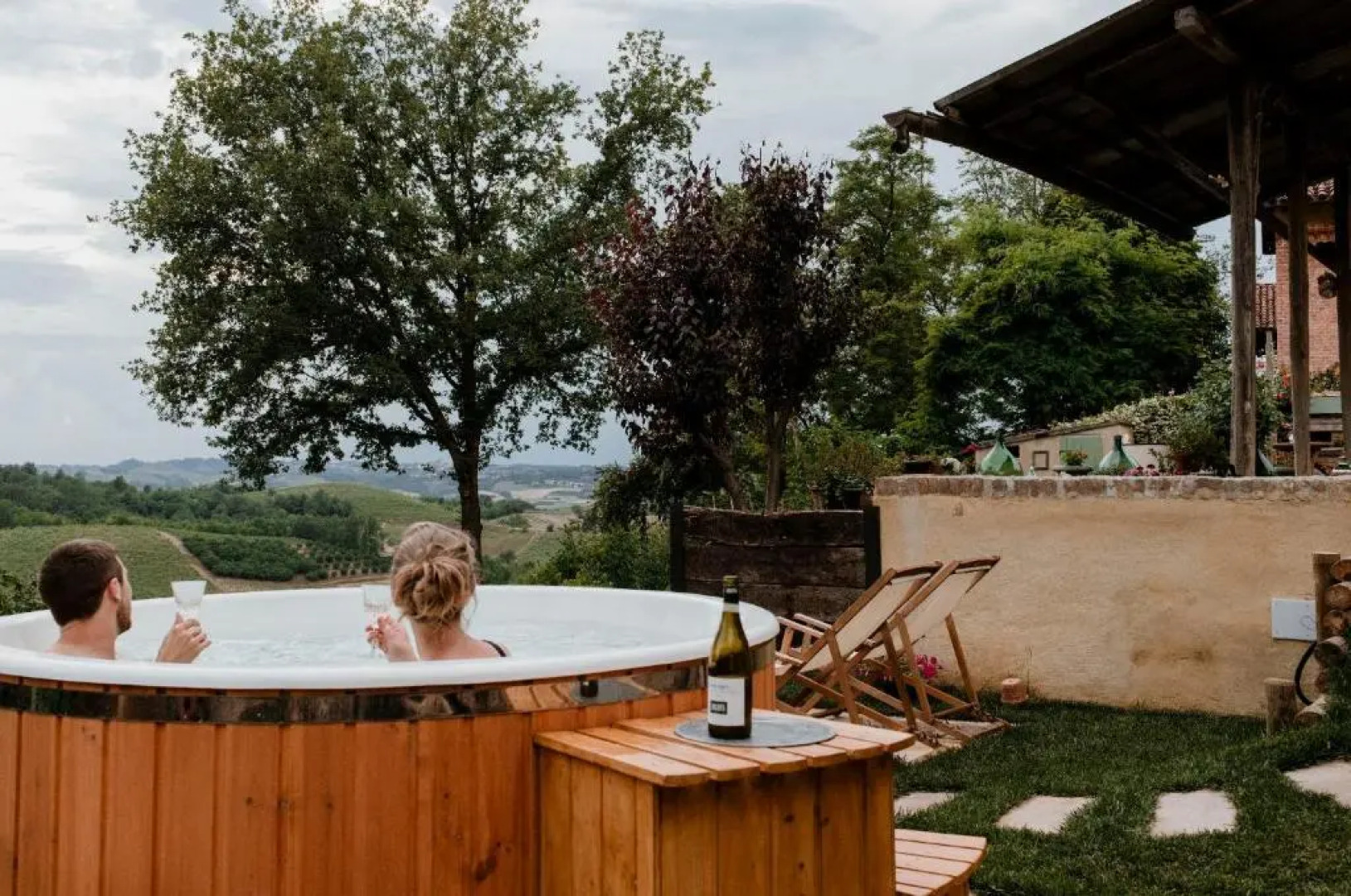 Lindhouse - Country House a Govone