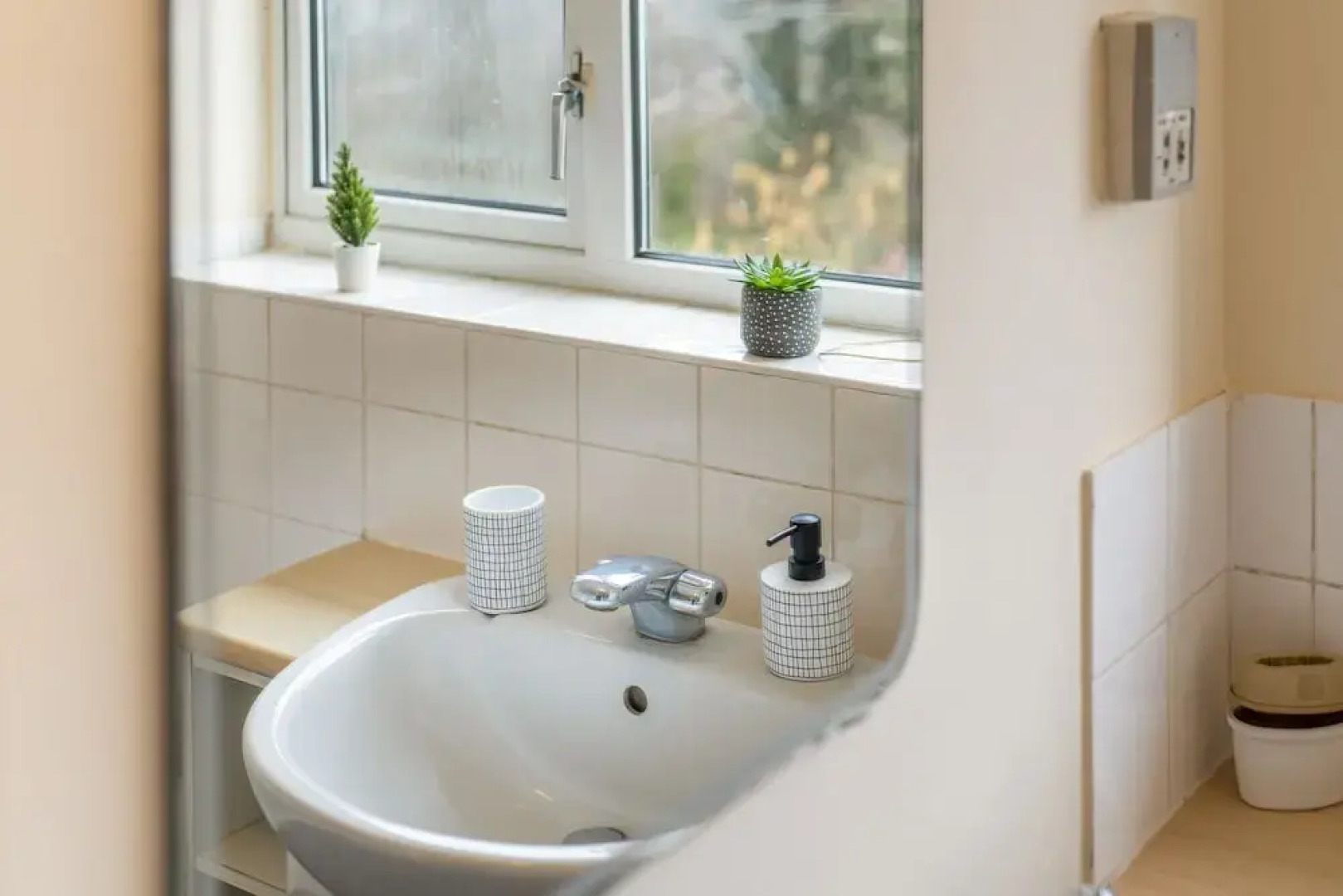 Pierocks Carver Entire House, Free Parking and Wi-fi in High Wycombe