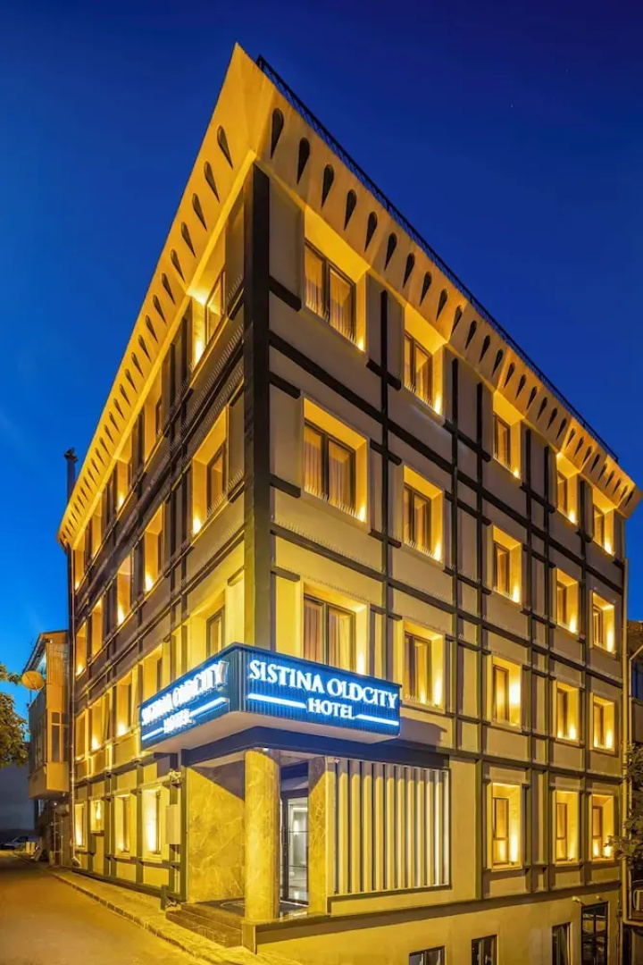Sistina Old City Hotel
