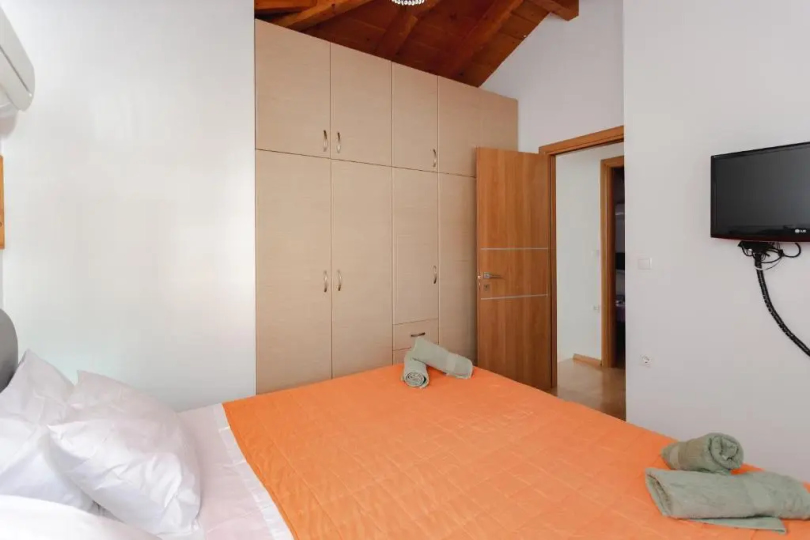 Elladas Villas with Pool at Kolympia!