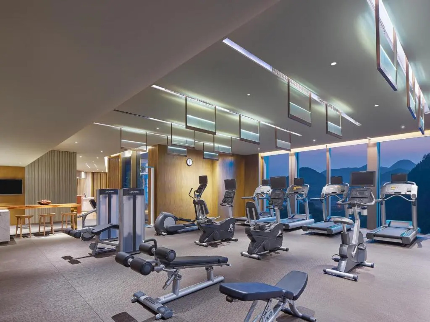 New World Guiyang Hotel