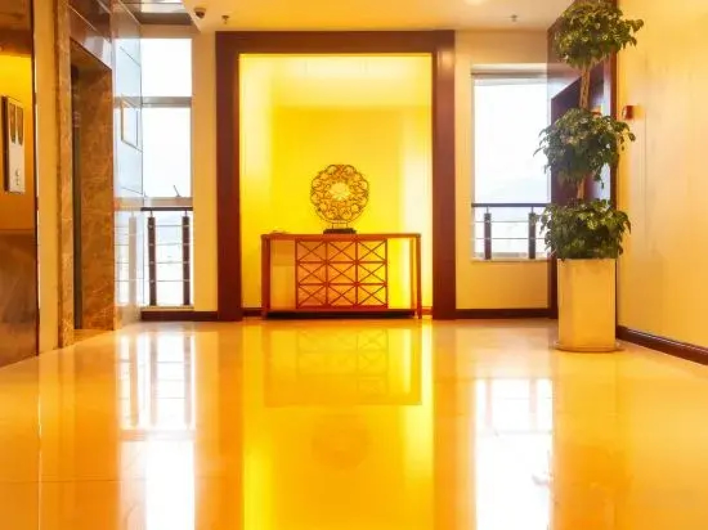 Longyan Wuping Zijin Hotel