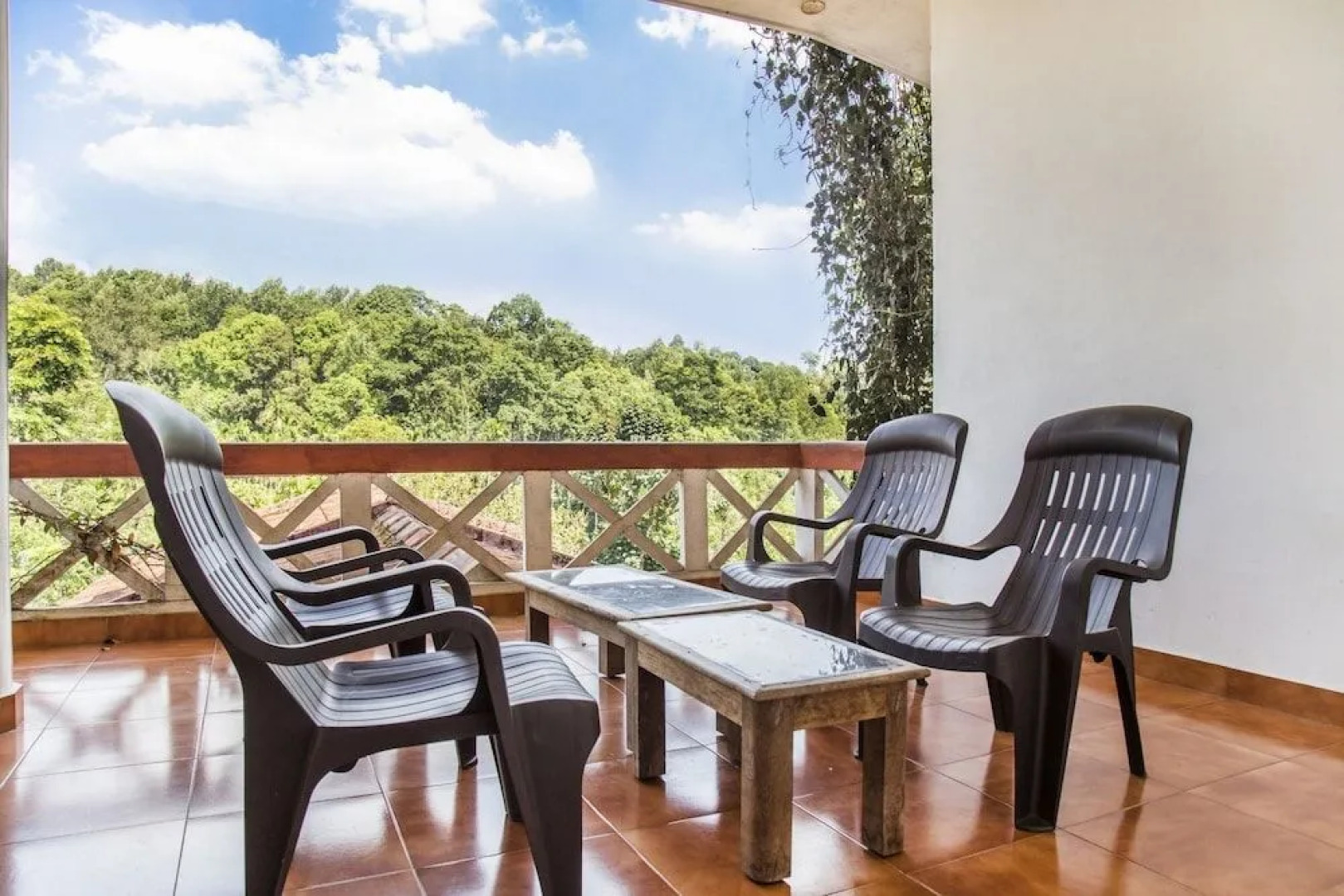 GuestHouser 1 BR Bed & Breakfast