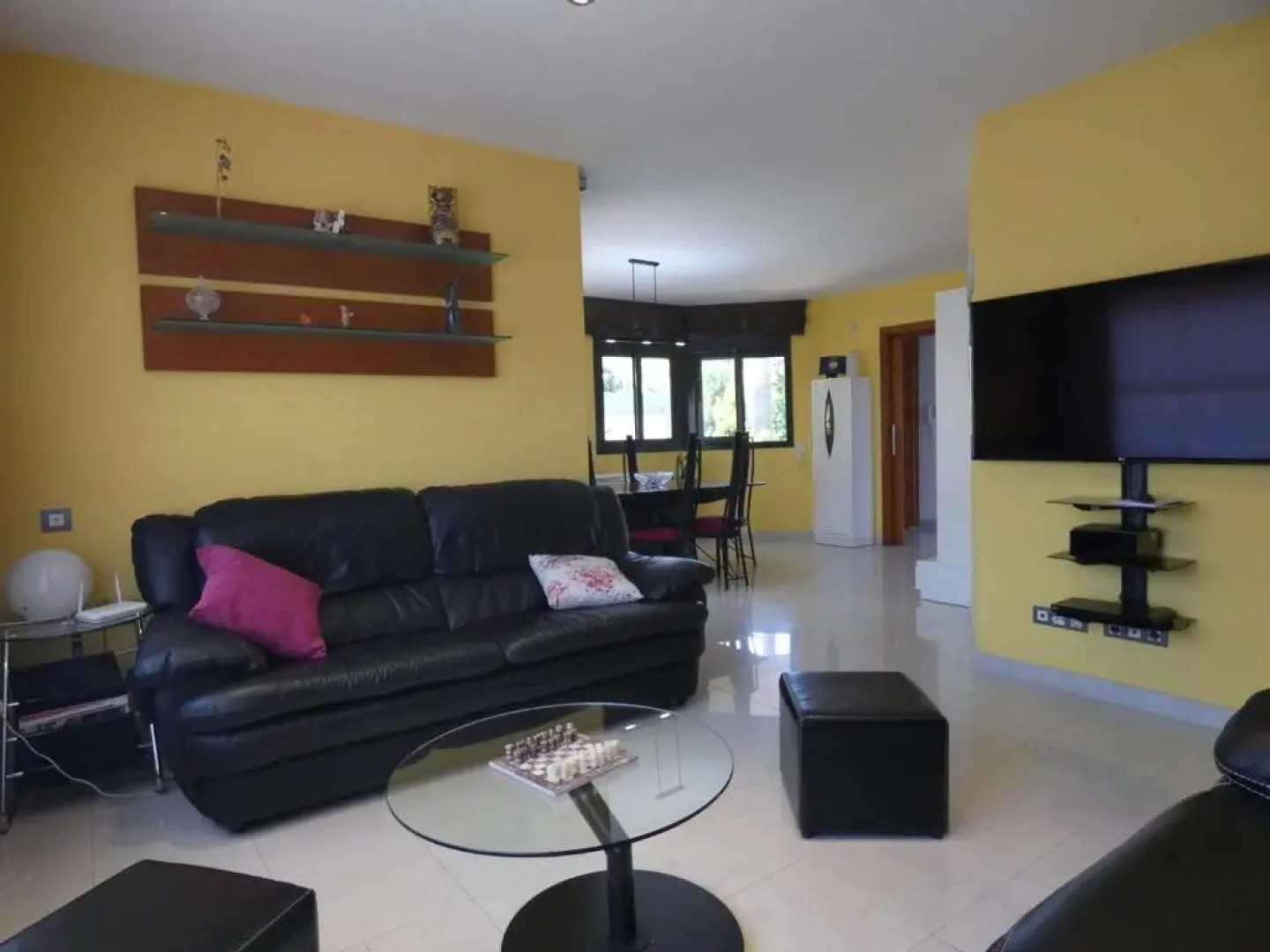 Washingtonia Villa near Sitges