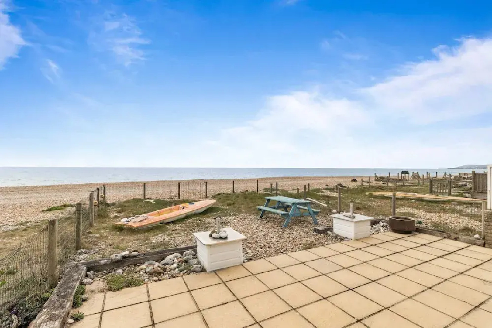 The Coastal Crab - Family-friendly Three-bed Beach House in Pevensey