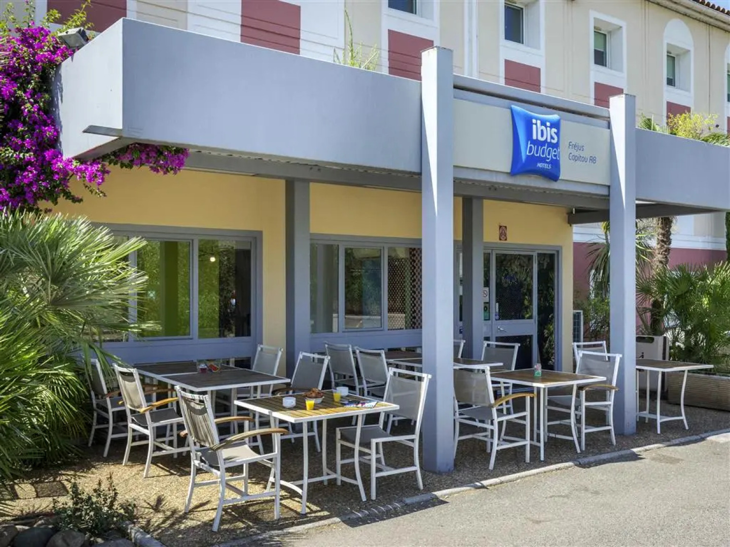 ibis budget Fréjus Saint-Raphaël Capitou A8
