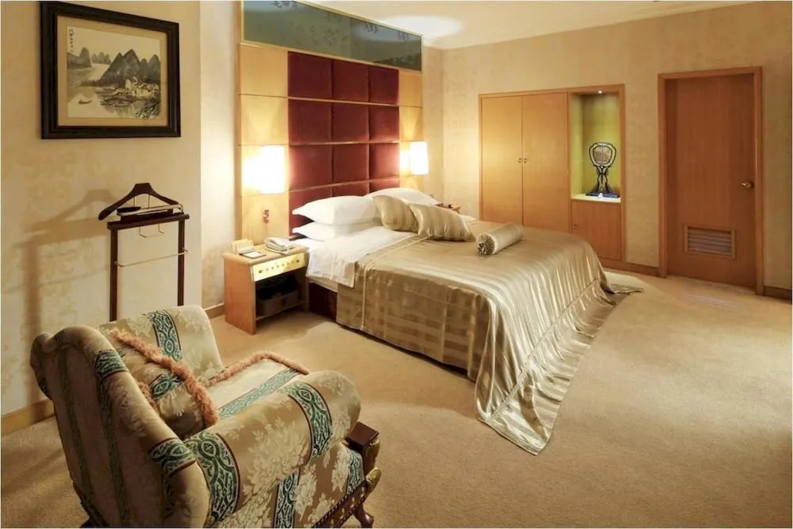 Economic Trade Hotel