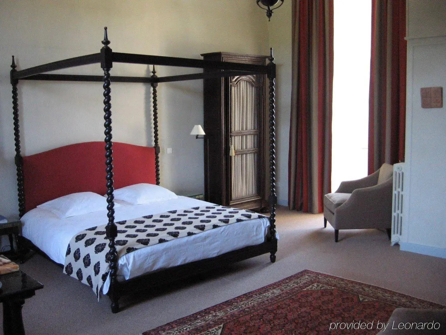 Château Royal de Saint Saturnin