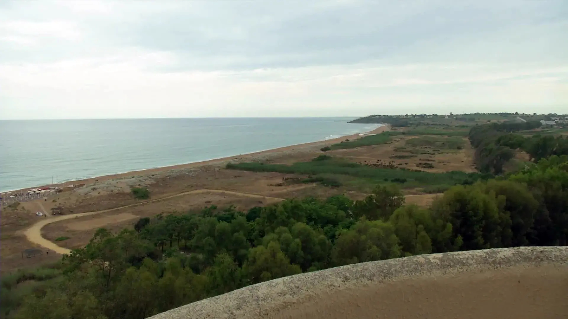 Paradise Beach Resort