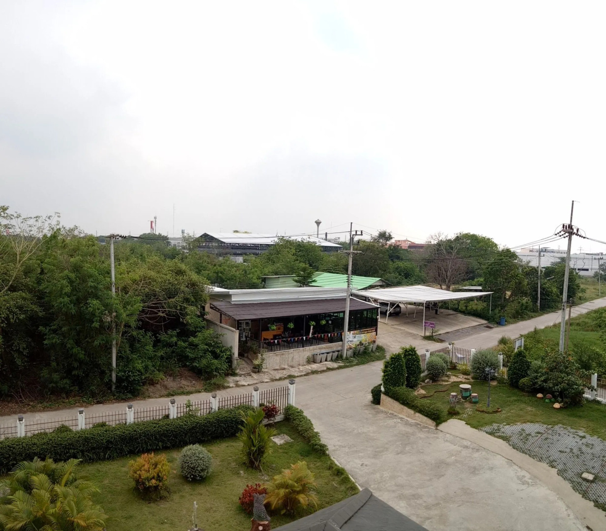 Privacy Residence Lopburi