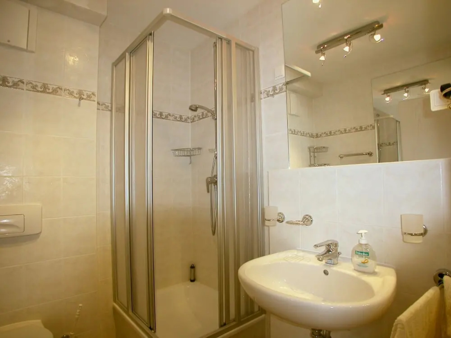 Ferienwohnungen Boddenstraße 55b