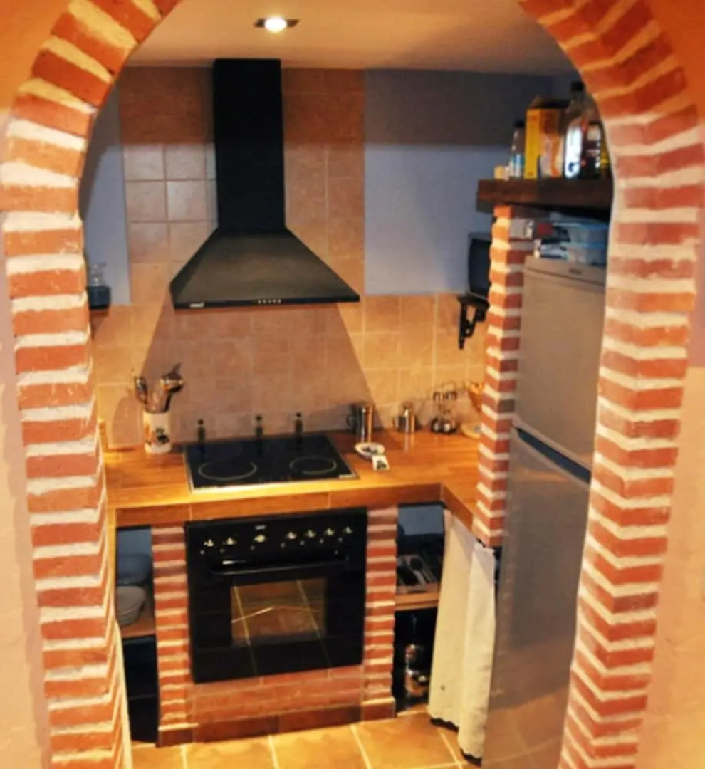 House With 8 Bedrooms in Hoyocasero, With Wonderful Mountain View, Furnished Terrace and Wifi