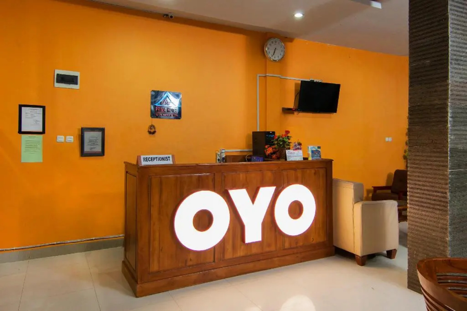 OYO 1488 Prima Hotel
